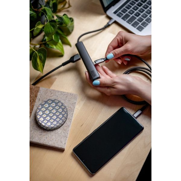 Newell Hub 6 in 1 Graphite